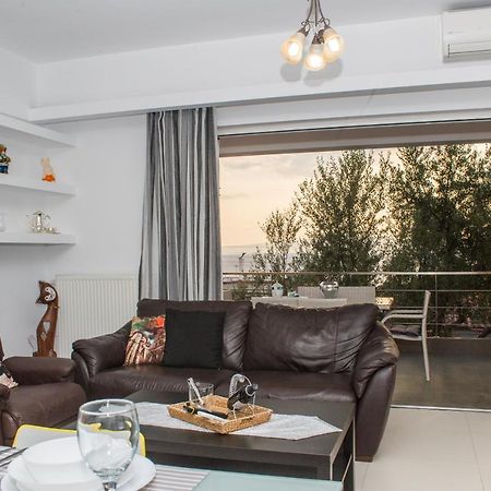 ורגה קלמטה Nina'S Villa, Cosy Seaview Retreat מראה חיצוני תמונה