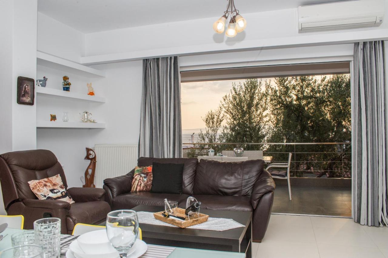 ורגה קלמטה Nina'S Villa, Cosy Seaview Retreat מראה חיצוני תמונה