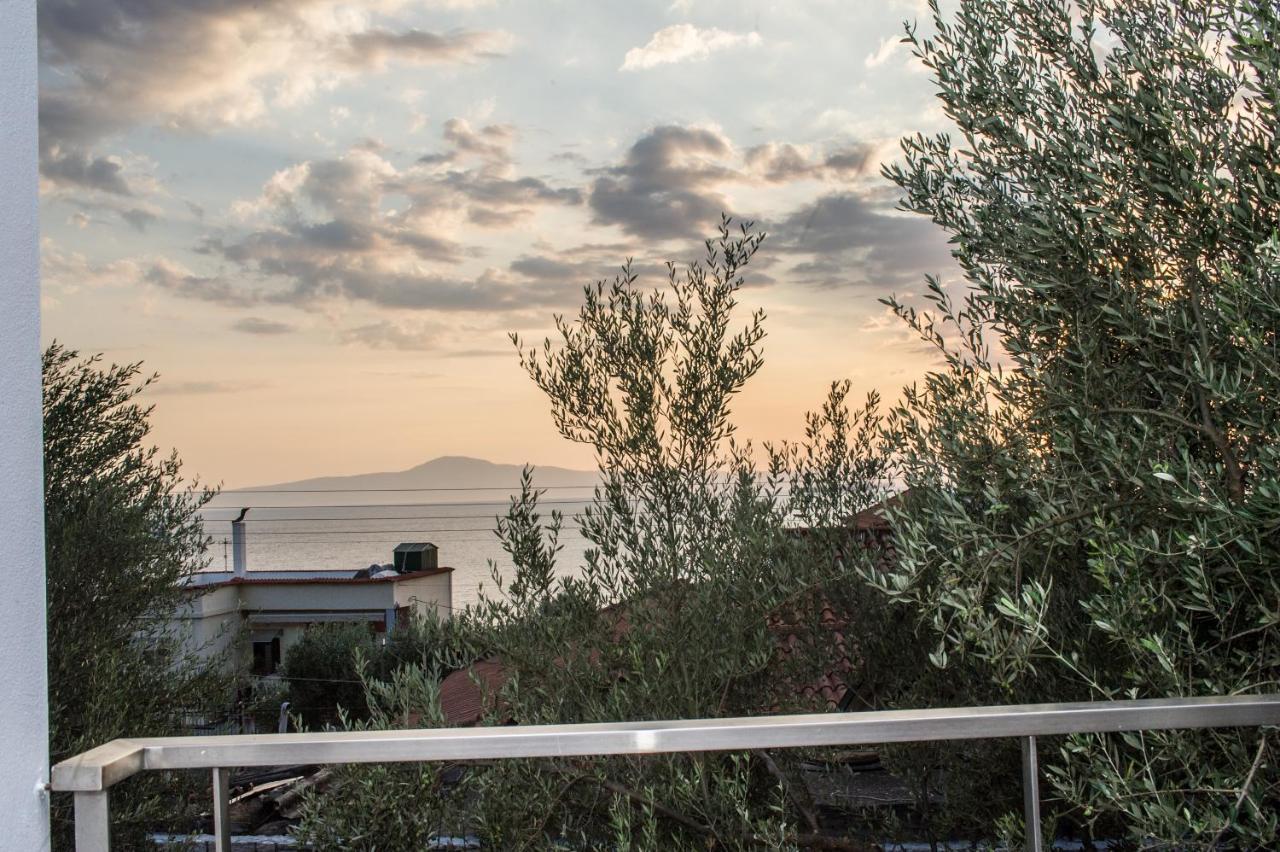 ורגה קלמטה Nina'S Villa, Cosy Seaview Retreat מראה חיצוני תמונה