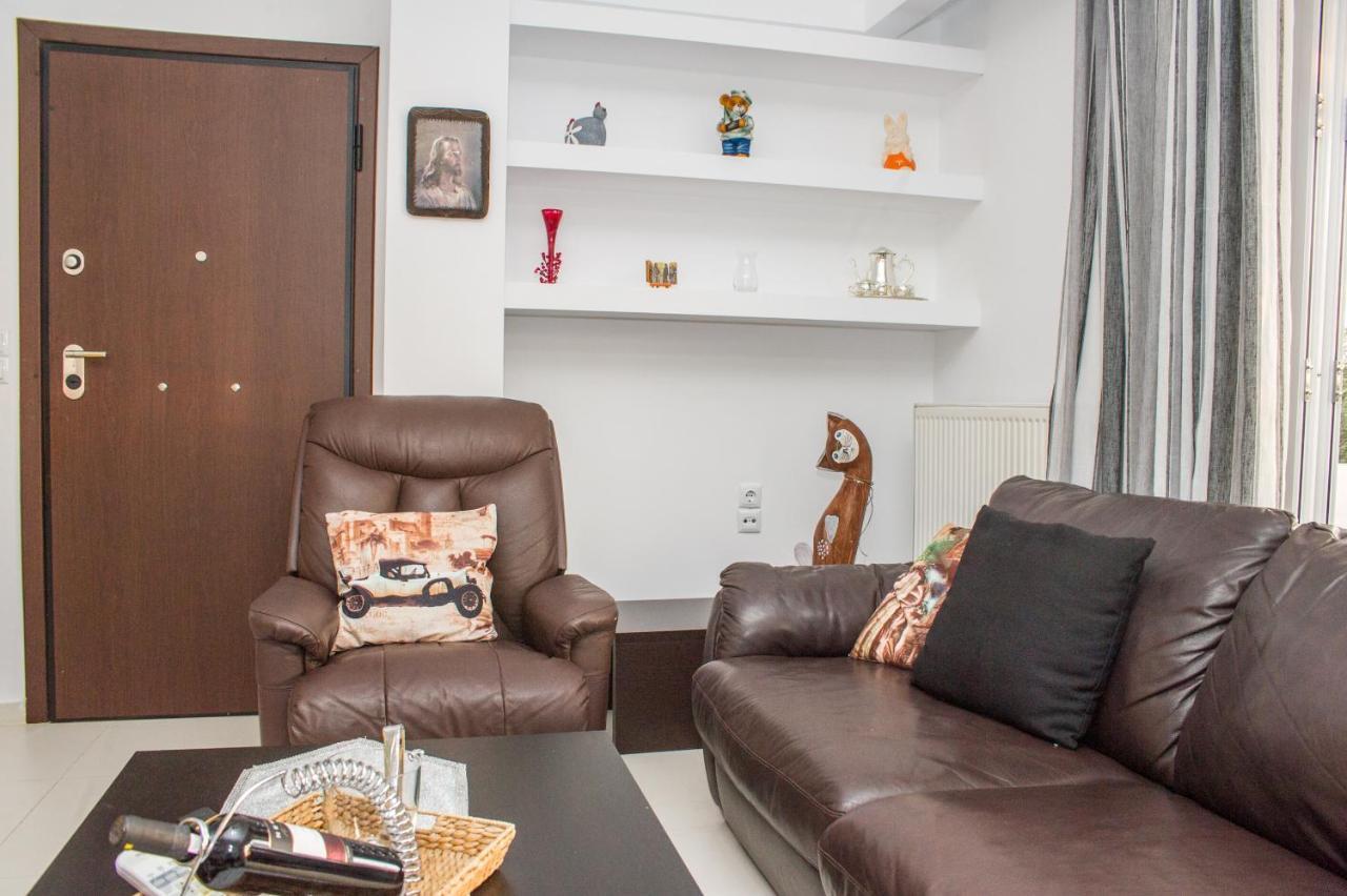ורגה קלמטה Nina'S Villa, Cosy Seaview Retreat מראה חיצוני תמונה