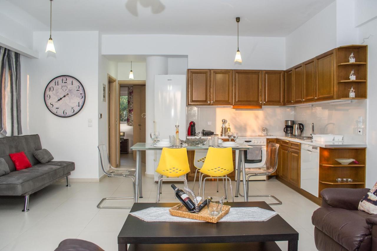 ורגה קלמטה Nina'S Villa, Cosy Seaview Retreat מראה חיצוני תמונה
